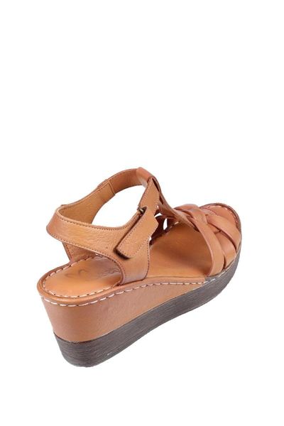 

women tan filler sandals br 303, Black