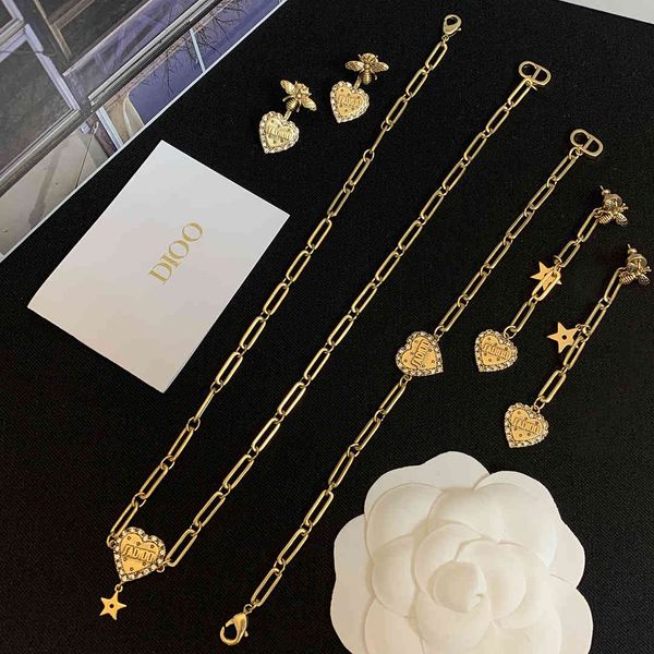 

2021 new designer family love bamboo chain necklace collar letter heart-shaped diamond temperament net red, Golden
