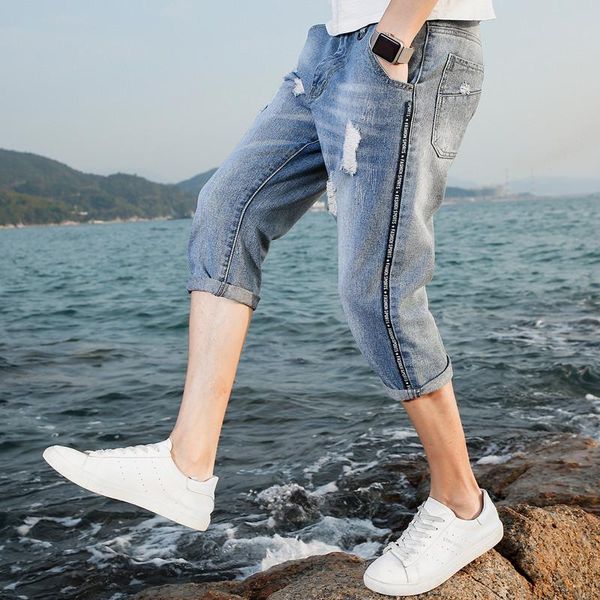 

men's jeans summer 2021 denim shorts brand light-colored casual calf length thin 7-point hole breeches teenager 3/4 cropped pants, Blue
