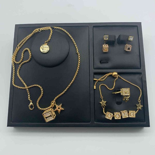 

special offer 2021 luxury designer jewelry square dice inlaid with diamond versatile fashion necklace bracelet female simple net red popular, Silver