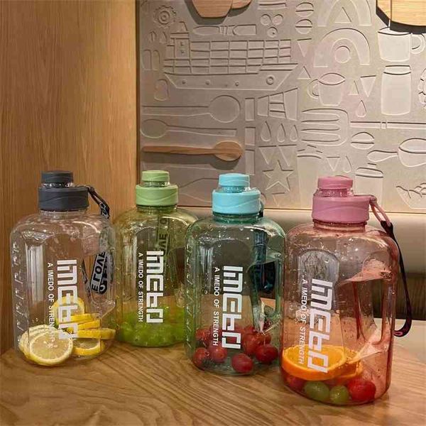 

wang junkai's same big mac bottle ton barrel summer sports outdoor fitness portable net red large water cup