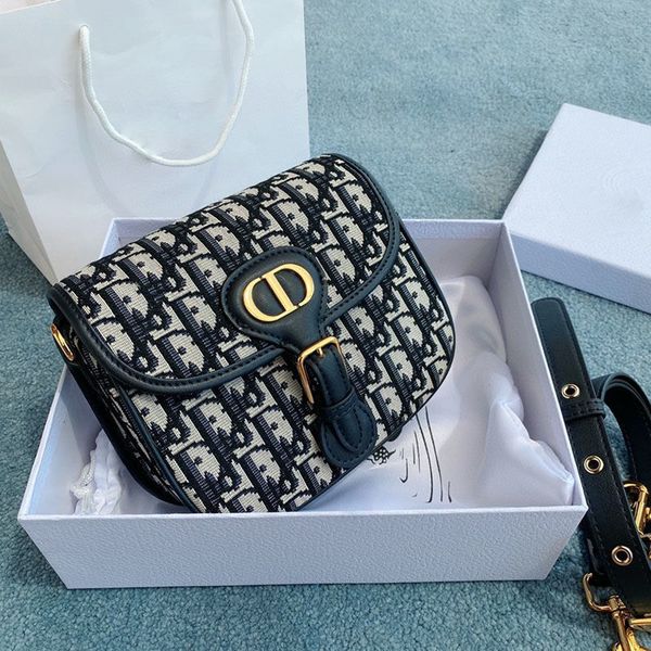 

angelababy star women's vintage canvas embroidery messenger semi round saddle fashion shoulder bag