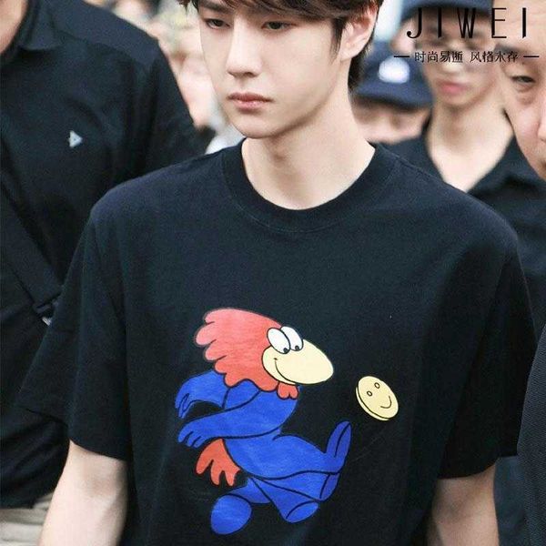 

w2021 couple's cotton t-shirt queen yibo's advertisement of the same time and space, White;black