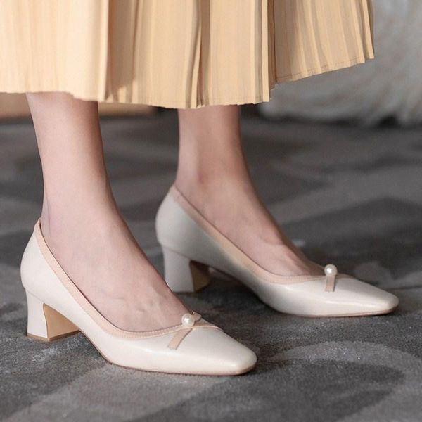 

dress shoes 2021 autumn thick heel square head shallow mouth four seasons single women's pure leather low, Black