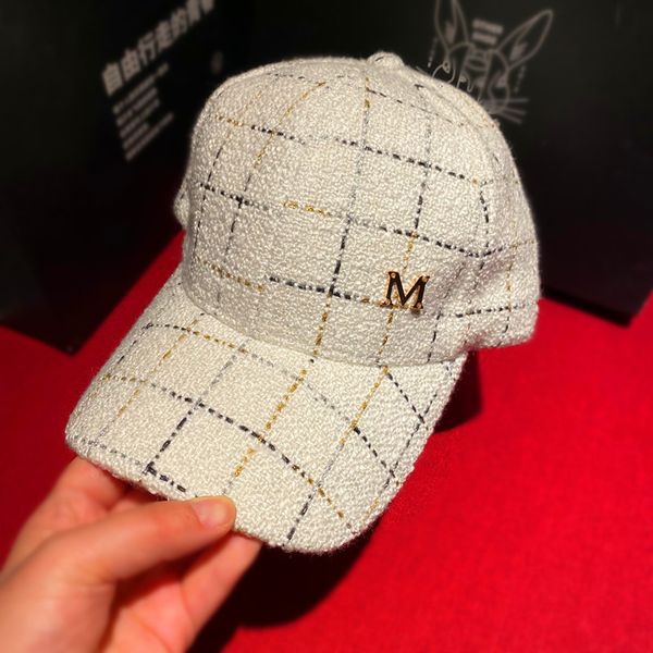 

m-letter temperament sunscreen women's summer baseball cap, Yellow