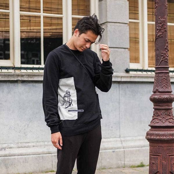 

one of you dark slogan tie up cloth sweater for men in autumn 64ka, Black