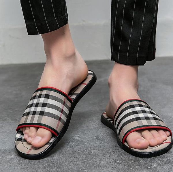 

2021 summer trendy men's slippers british style indoor and outdoor leisure open-toed sandals and slippers, Black