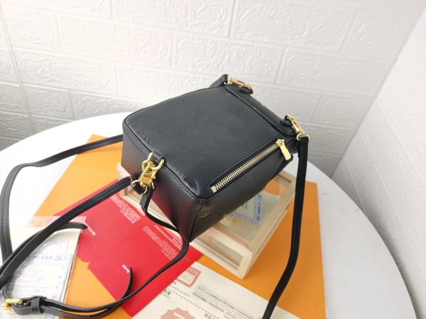 

2021wholesale school bag backpack printed fashion leather men and women through portable messenger wallet mini travel zipper backpacks