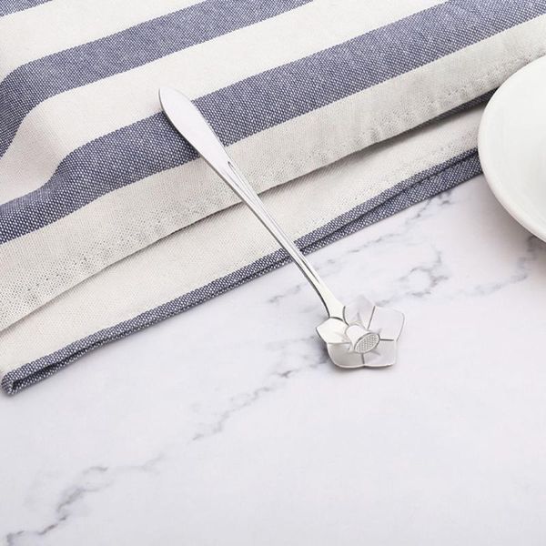 

8pcs/package creative flower spoon novel beautiful for home store office (cherry blossom, rose, platycodon, persian daisy, spoons