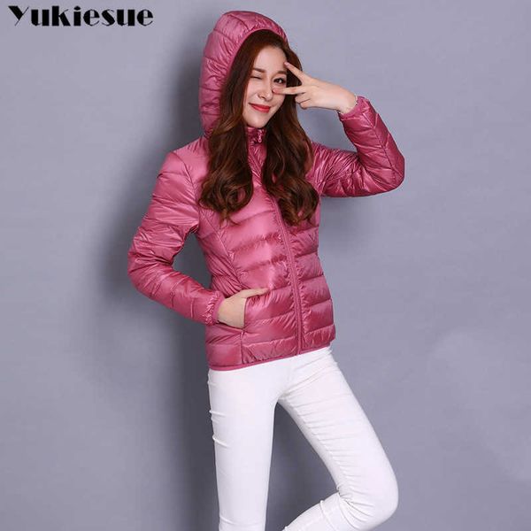 Casual 90% Ultraleichte Weiße Ente Daunenjacke Frauen Herbst Winter Warme Mantel Dame Plus Größe Frauen Jacken Weibliche Mit Kapuze Parka 210608