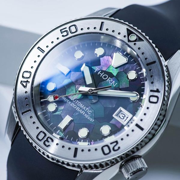 

wristwatches luxury automatic watches 200m diver men's mechanical watch nh35 movement 42mm luminous wristwatch carbon fiber dial spb185, Slivery;brown