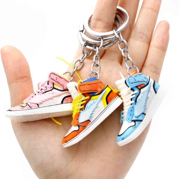 Mini Hohl 3D Turnschuhe Modell Schlüsselanhänger Cartoon Anime Joint Kreative Basketball Schuhe Souvenirs Anhänger Auto Rucksack Schlüsselanhänger