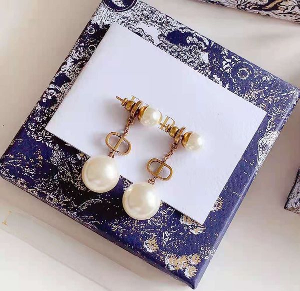 

dijia / dejia 2021 new cd pearl light luxury wind earrings female 925 sier needle anti allergy, Golden