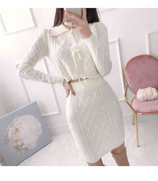 

two piece dress 2021 spring long sleeve skirt set 2 women's sweater hip plaid, White