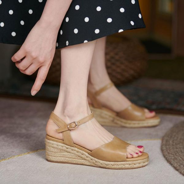 

sandals royesic women's straw weaving retro pastoral elegant natural sheepskin handmade, Black