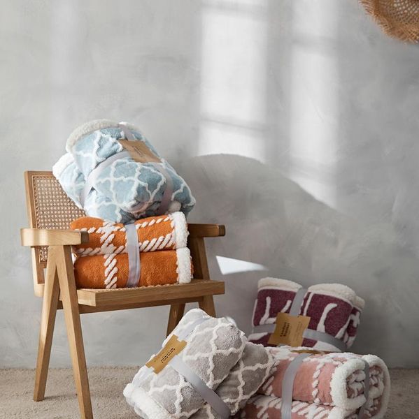 

jacquard soft cotton fleece&cashmere blanket 150*200cm grid thicken bed throws bedspread home covers european style gift blankets