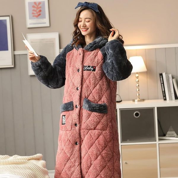 

winter ladies bathrobe thick flannel sleepwear 3-layer quilted nightgown large size hooded robe women's home clothes nightwear, Black;red