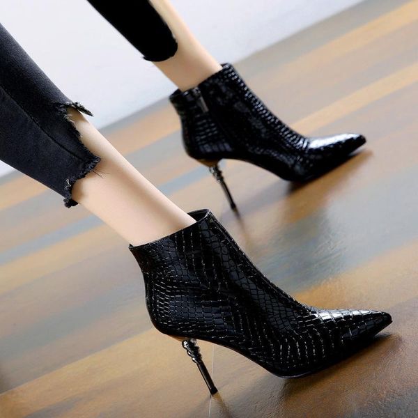 

boots high heel 2021 winter side short fine sharp patent leather woman, Black