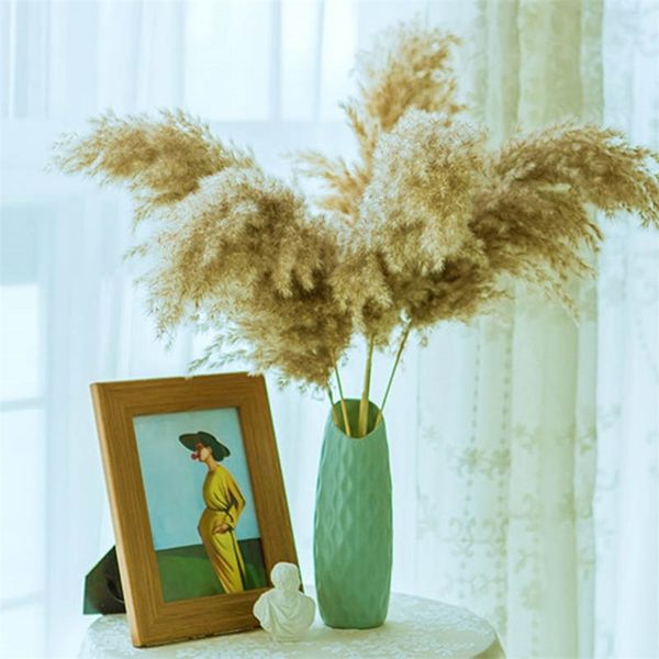 Echte getrocknete Blumen Pampasgras Großes Dekor Natürliche Pflanzen Hochzeit Blumenstrauß mit Kunststoffvase für Heimdekoration Gute Qualität 210317