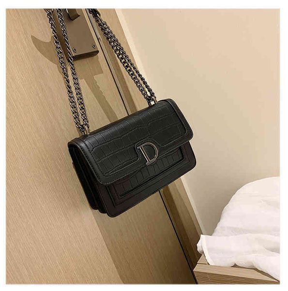 

2022 factory wholesale new fashion chain textured women's bag simple atmosphere solid color single shoulder messenger bag