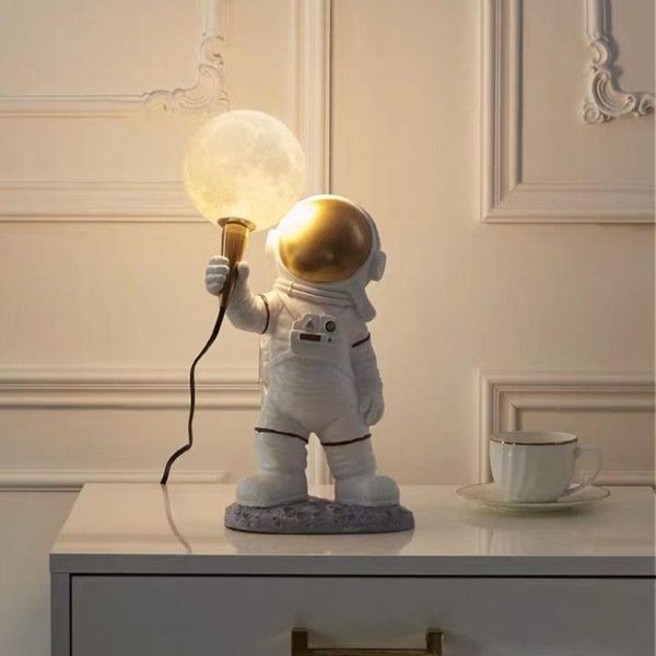 Настенные лампы смола астронавт настольный лампа творческий мальчик милая сеть красная мультфильма спальня детская комната постели