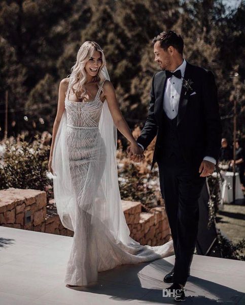 

2022 designer mermaid wedding dresses bridal gown with spaghetti straps luxury beaded crystals custom made backless plus size vestidos de no, White