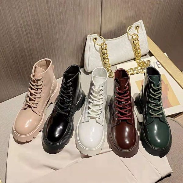 

2021Â designer women flatÂ casual shoes high leather boot rubber shoeÂ sole neutral dashing pureÂ color laceÂ classic retro style black white red