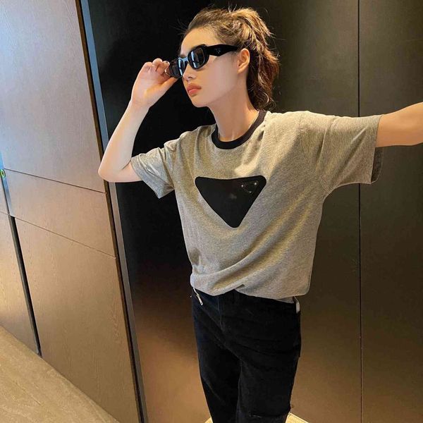

luxury design pujia summer color matching inverted triangle metal standard round neck casual short sleeve t-shirt for men and women, White