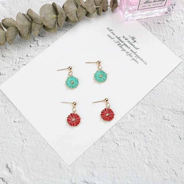 

flower stud earring women daisy woman earrings creative sweet cute korean simple fashion girls jewelry lady zinc alloy oorbellen, Golden;silver