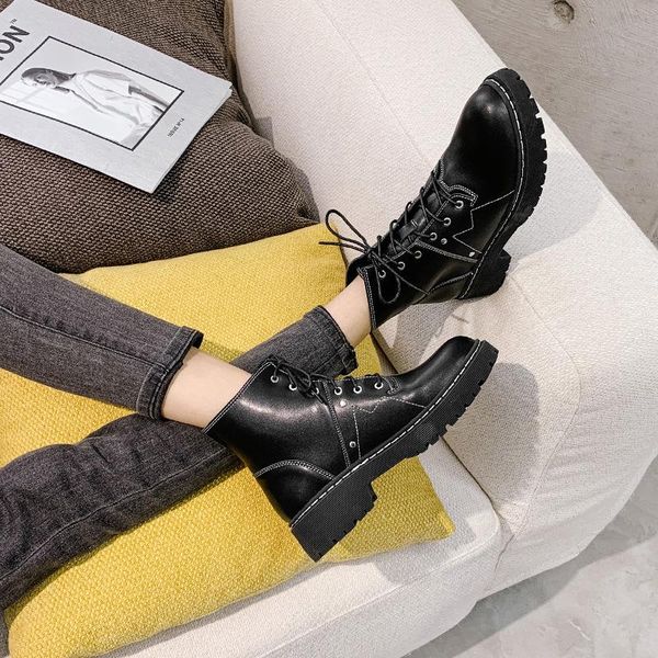 

boots trendy short women's fashion hundred flat-bottomed strap, Black