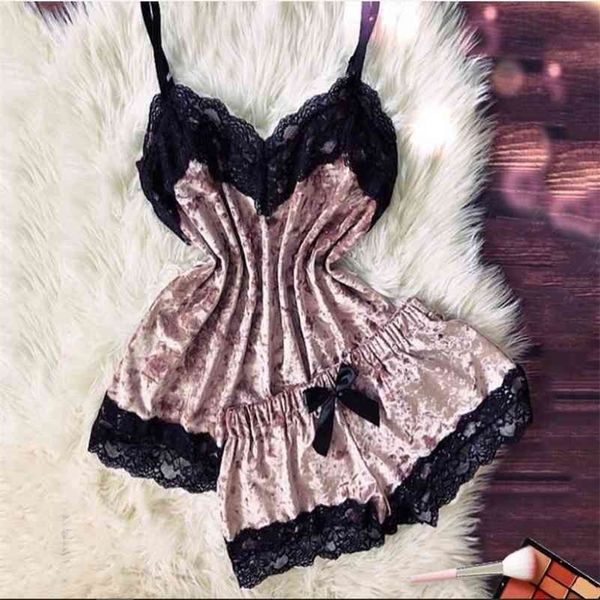 

pajama for women temptation velvet sleepwear lingerie set nightwear cute cami and shorts four seasons 210325, Black;red