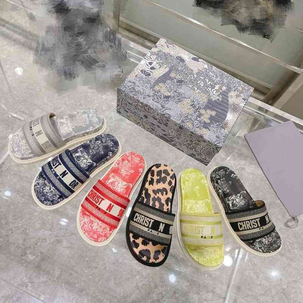 

2021 summer new family thick bottom one line slippers for women, Black