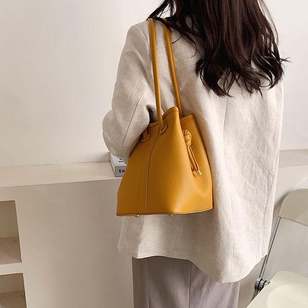 

summer girls fashion bucket large-capacity one-shoulder messenger bag diaper bags