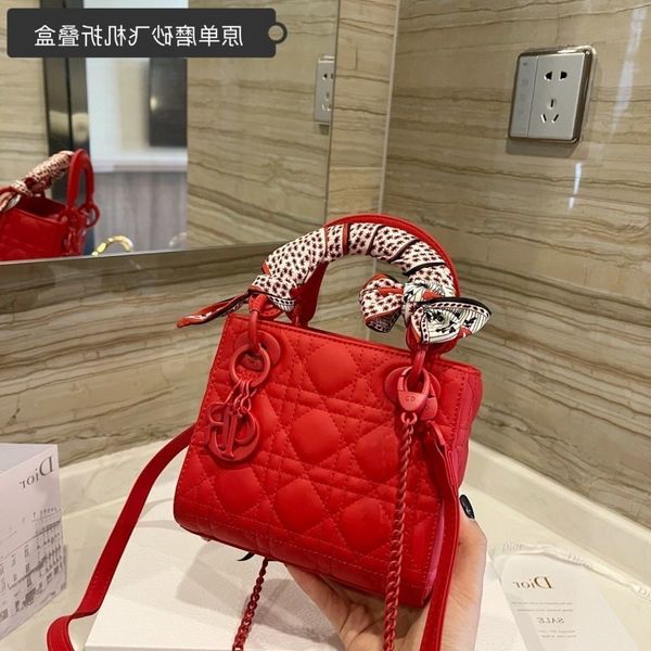 

luxurys d collection casual handbag and fashionable portable messenger bagrx3c