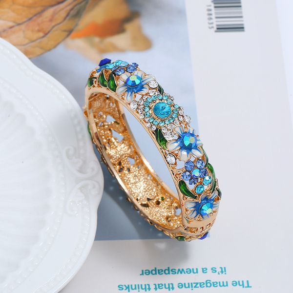 

cloisonne hollowed out bracelet national style inlaid with diamond hand decoration f1130, Black