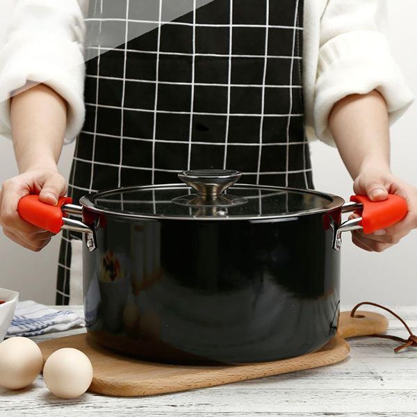 

mats & pads kitchenware accessories heat-resistant and anti-scalding silicone handle heat-insulating pan