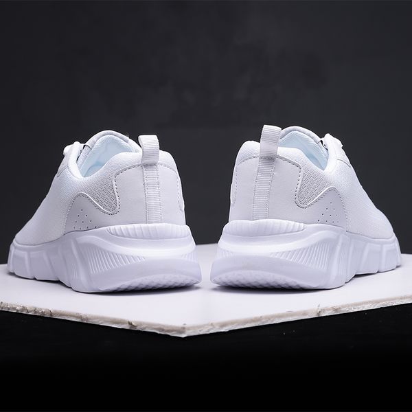 

2021 arrival running shoes sports men womens super light breathable mesh tennis outdoor sneakers big size 39-47 y-w705