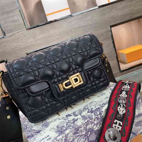 

christian wholesale women's slung large capacity classic summer yw designer handbag bags d4c4