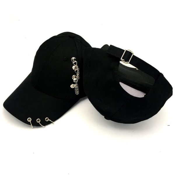 Berretto da baseball con anello per piercing da strada creativo Berretto da baseball punk Hip Hop Cotone per adulti Casual Solido Snapback unisex regolabile