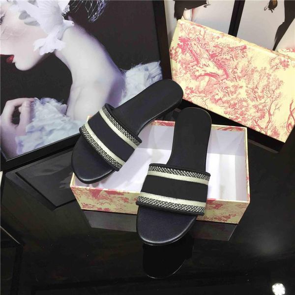 

2021 paris embroidery designer womens slippers ladies wear summer outdoor beach floral stripes casual flip flops flat jelly shoe34-40 shoes, Black