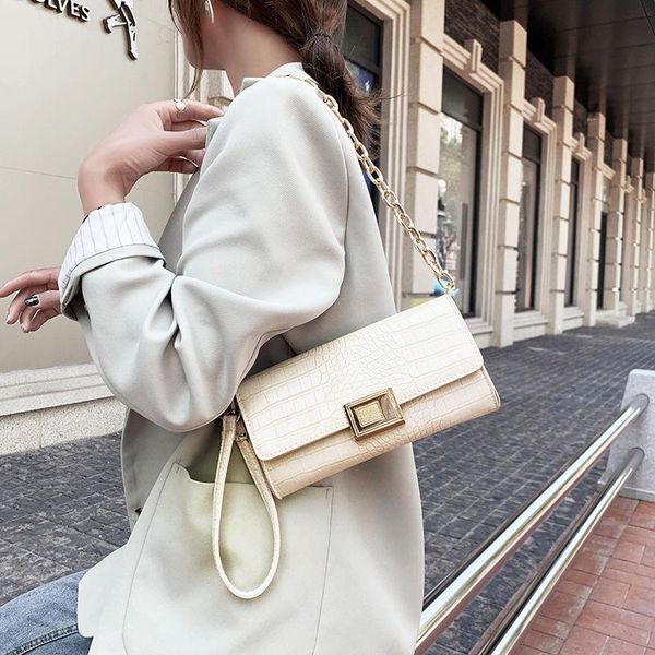 

evening bags women's small crocodile pattern leather shoulder bag with chain cute purses and handbags 2021 fashion baguette