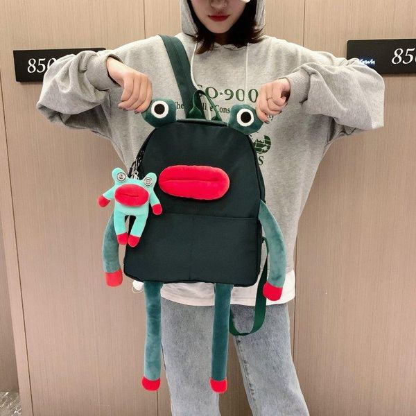

backpack personality three-dimensional small frog design school bag creative versatile sweet girl cute student