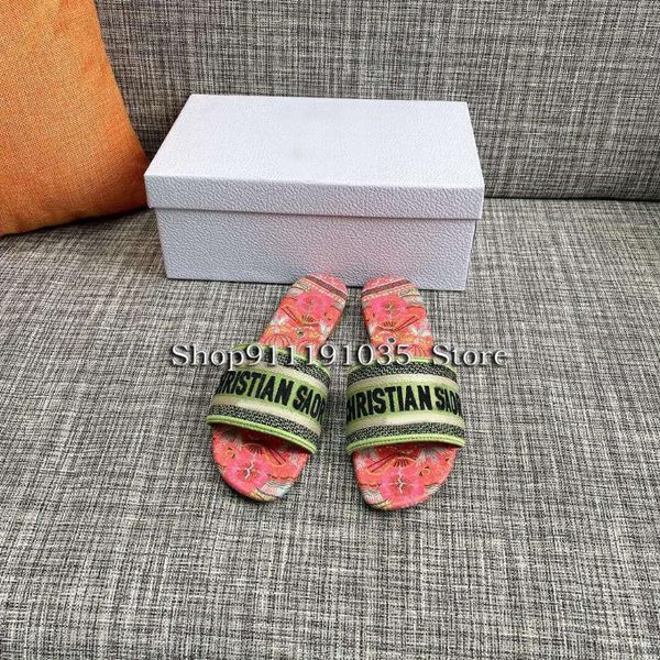 

designer brand most popular trendy women's leather slippers size 34-42, Black