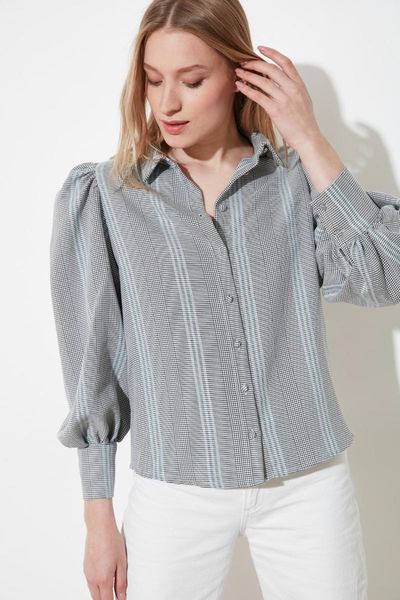 

women's blouses & shirts trendyol balloon sleeve shirt twoaw21go1047, White
