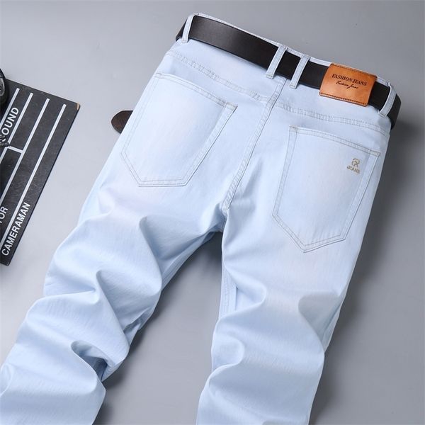 

new autumn men's loose straight stretch jeans fashion casual classic style cotton denim sky blue pants male brand trousers 210318