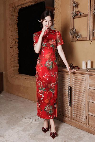 

ethnic clothing ladies short sleeve slim high split cheongsam chinese style stage show red floral print qipao