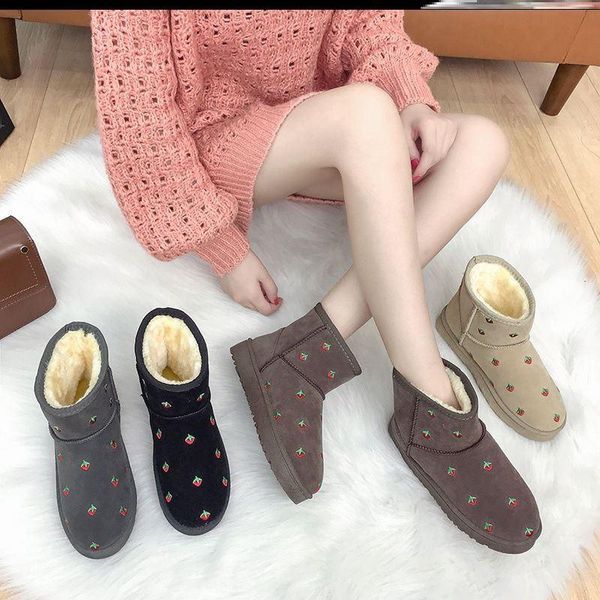 

boots snow cute soft short winter flat-bottomed wild plus velvet warmth pedal women's, Black