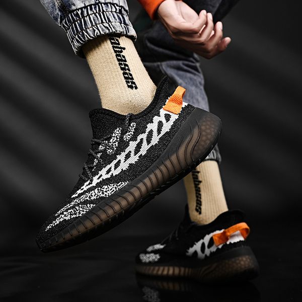 

2021 spring new men casual shoes breathable comfortable mesh trend lace-up sneakers outdoor soft bottom black non-slip shoes