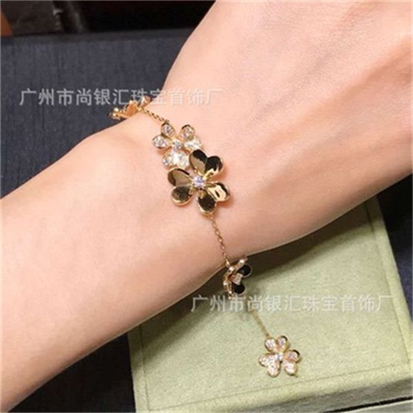 

sell 925 sterling silver brand jewelry for women silver chainbracelet praty wedding jewelry gold color flower clover bracelet 22 u2, Black