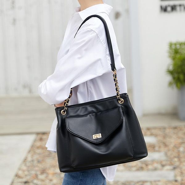 

evening bags large-capacity bag female 2021 web celebrity retro fashion tote texture soft leather chain single shoulder